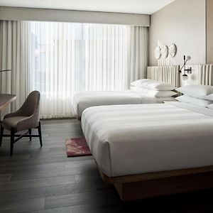 Queen Room Two Queen Beds Hearing Accessible